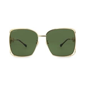 Gucci Sunglasses. New with tags. Case, cloth, dust bag included.